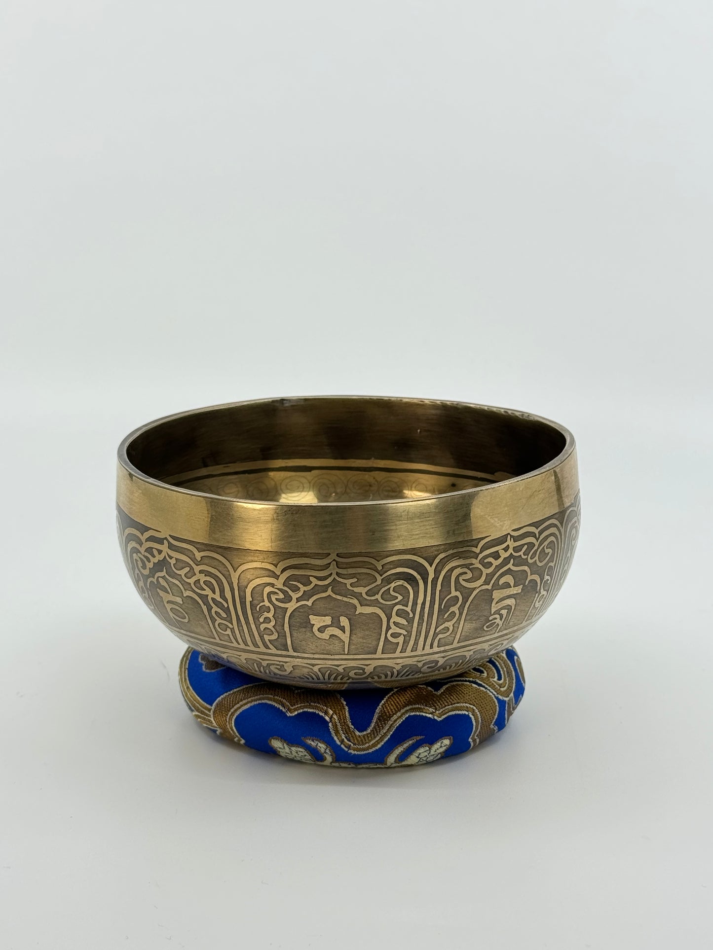 5.1 inch Handcrafted Tibetian Bow - 107