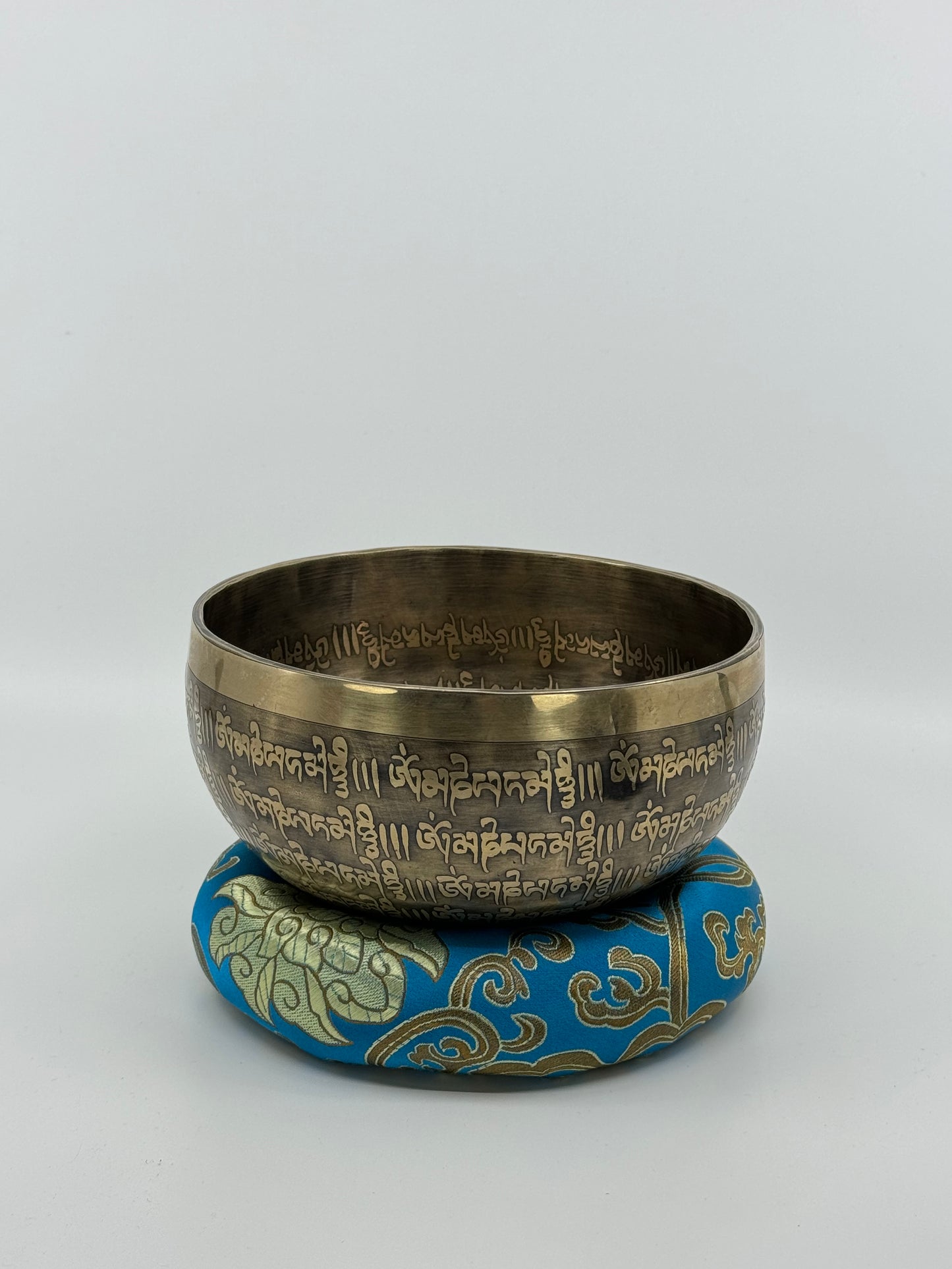 6.3 inch Handcrafted Tibetian Bow - 109
