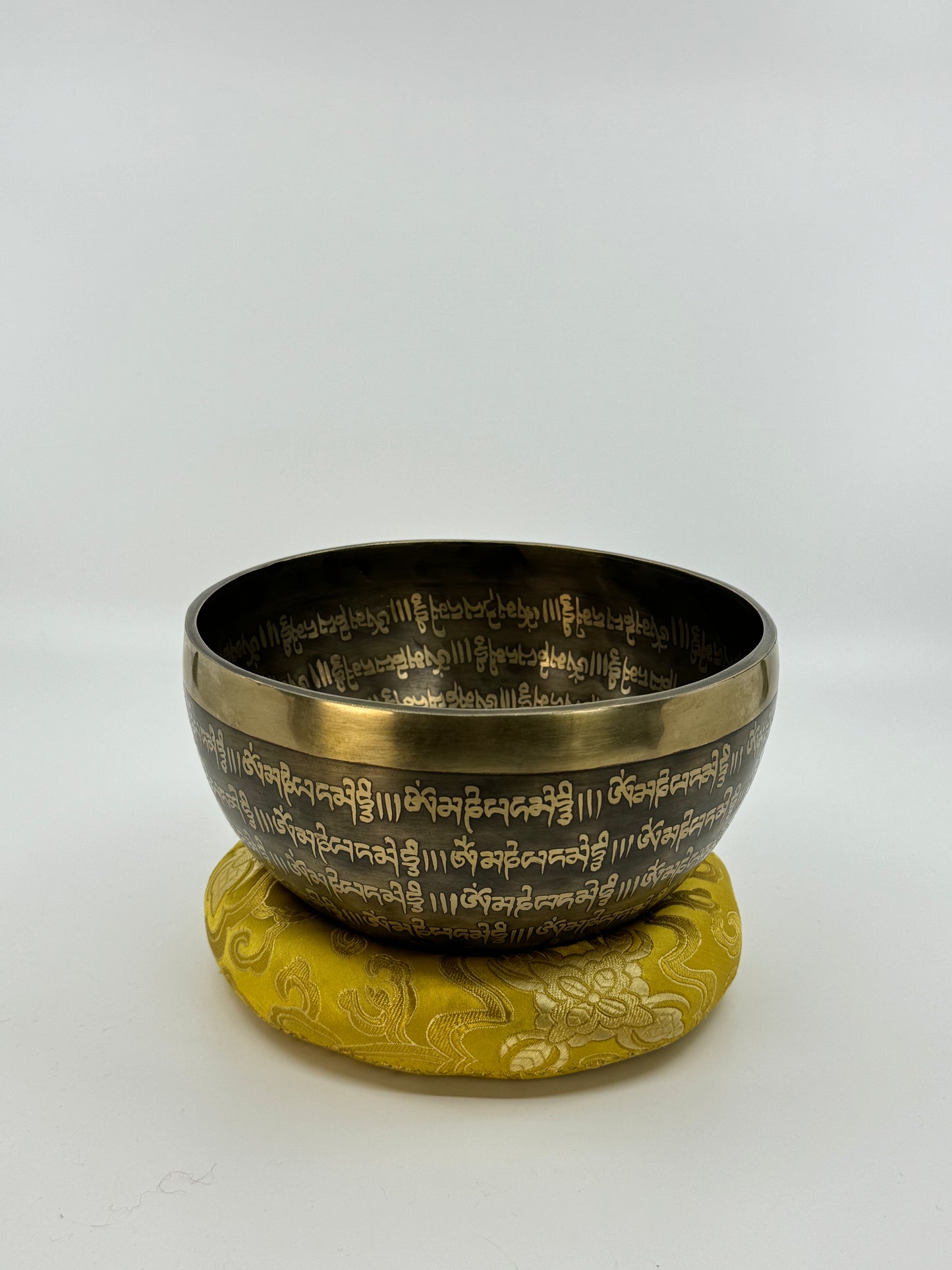 7 inch Handcrafted Tibetian Bow - 110