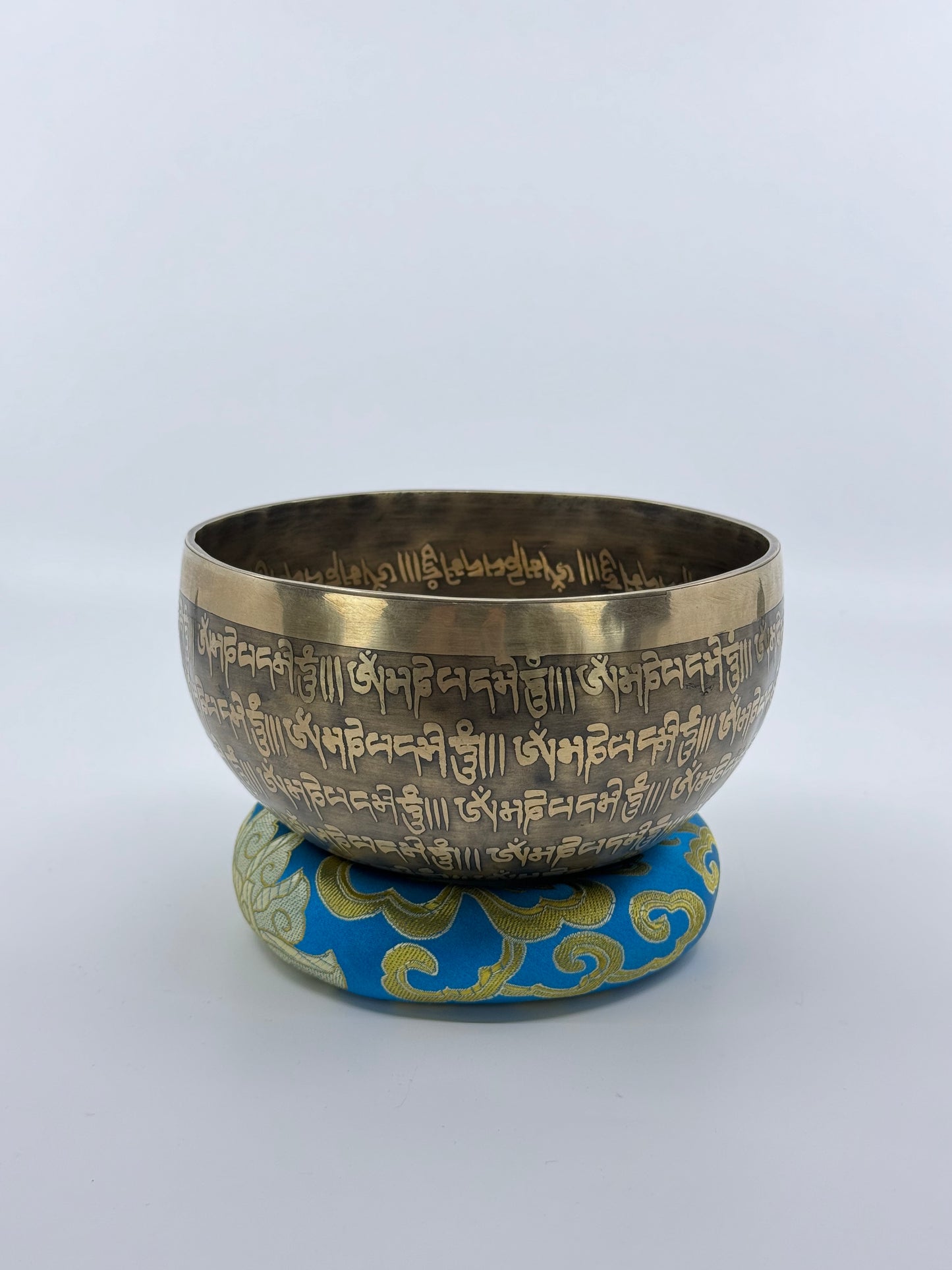 5.9 inch Handcrafted Tibetian Bow - 117