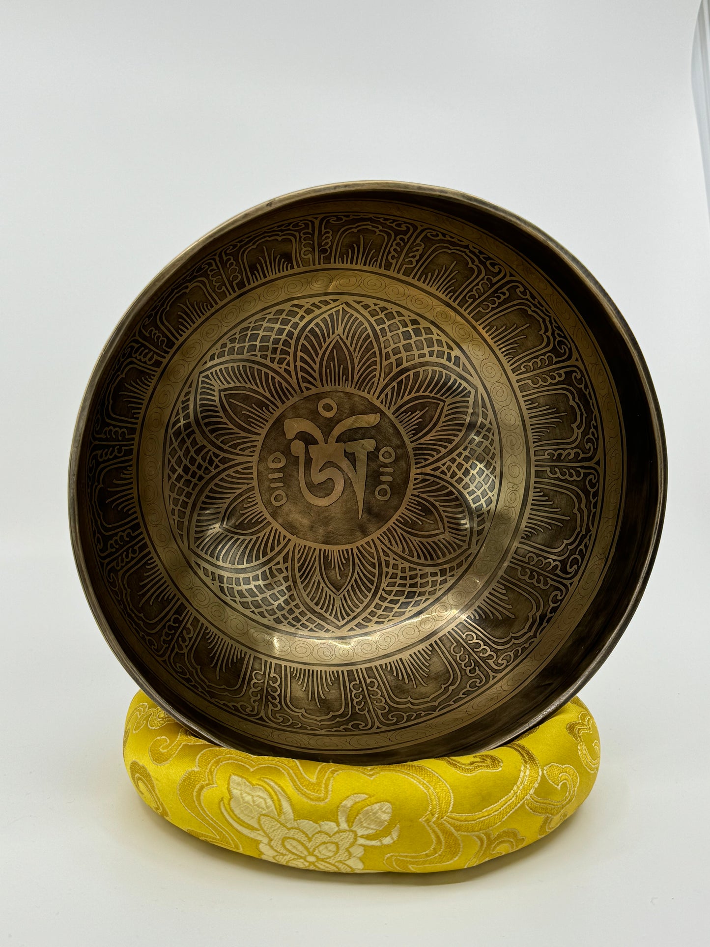 8.6 inch Handcrafted Tibetian Bow - 121