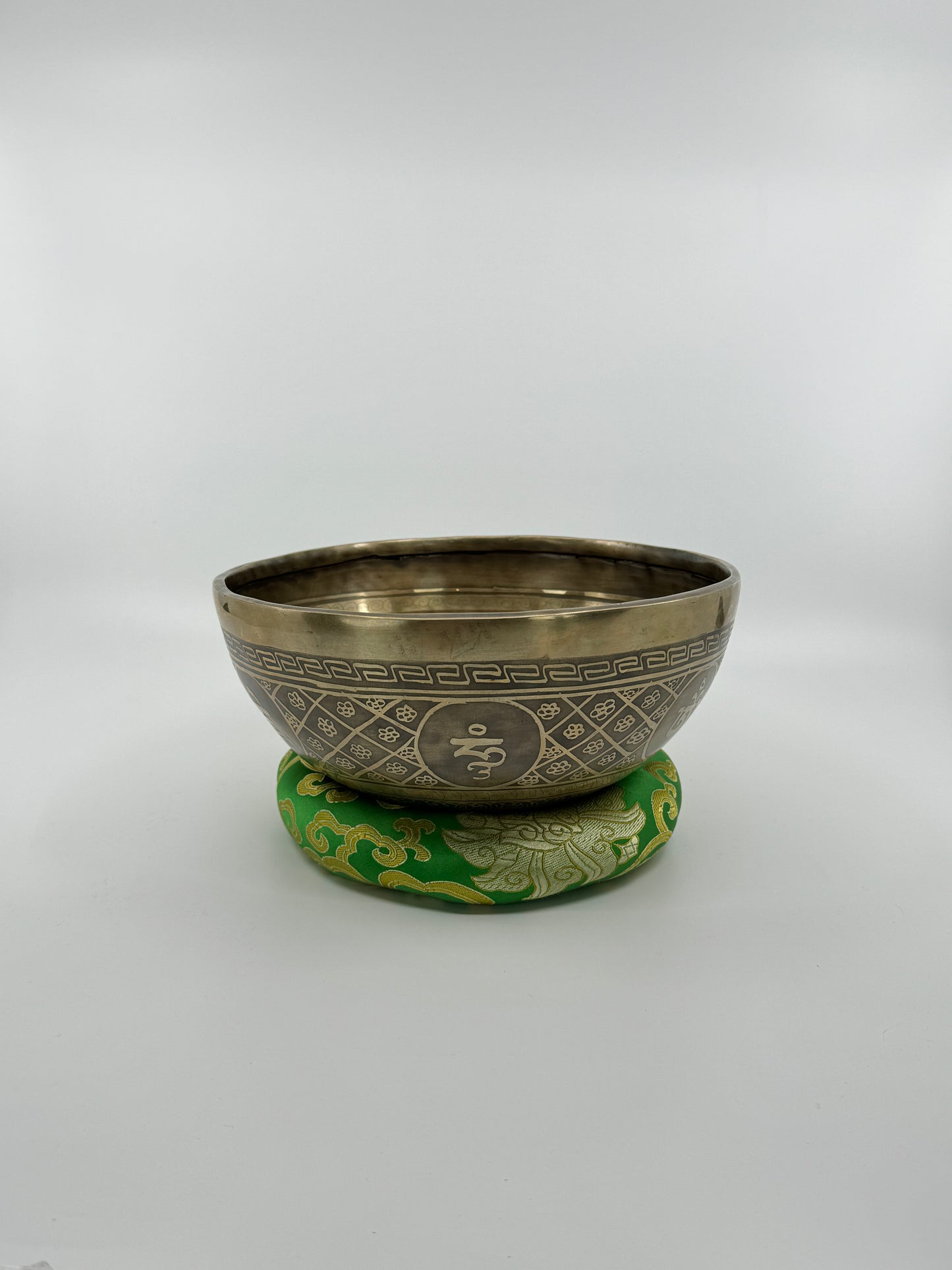 8.6 inch Handcrafted Tibetian Bow - 122