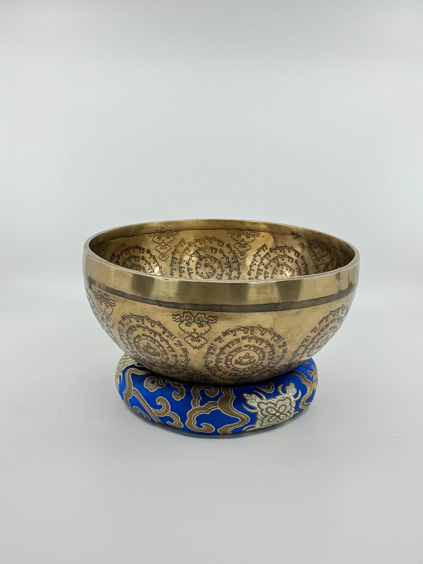 9 inch Handcrafted Tibetian Bow - 033