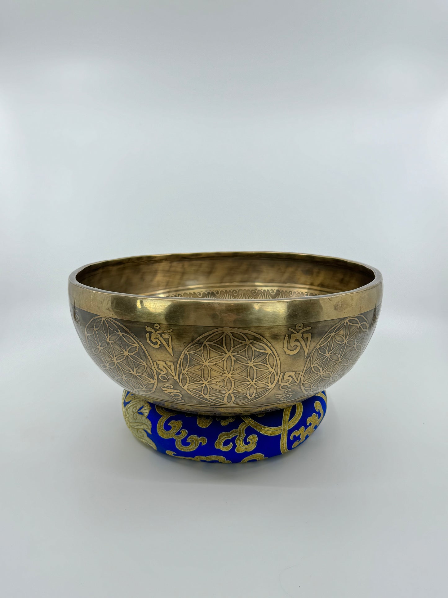 10.6 inch Handcrafted Tibetian Bow - 035