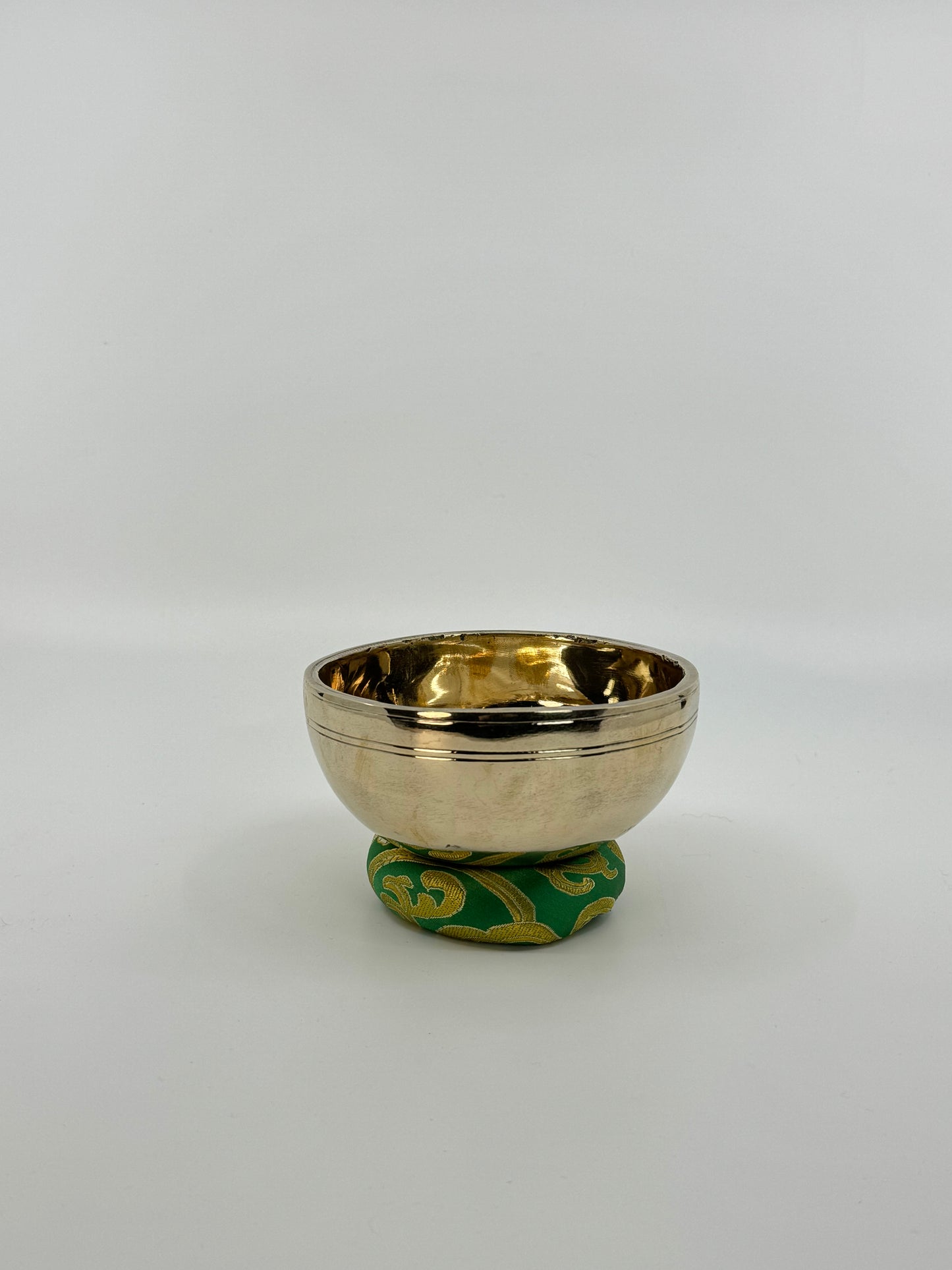 4.7 inch Handcrafted Tibetian Bow - 060