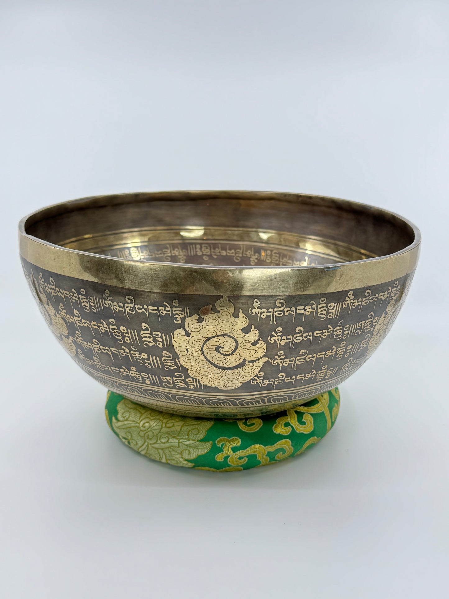 11.8 inch Handcrafted Tibetian Bow - 072