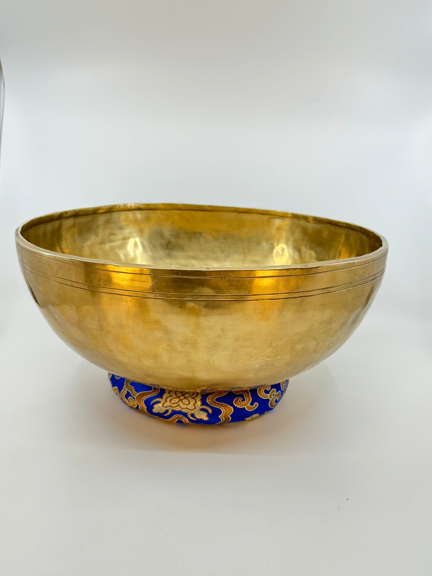 14.1 inch Handcrafted Tibetian Bow - 083