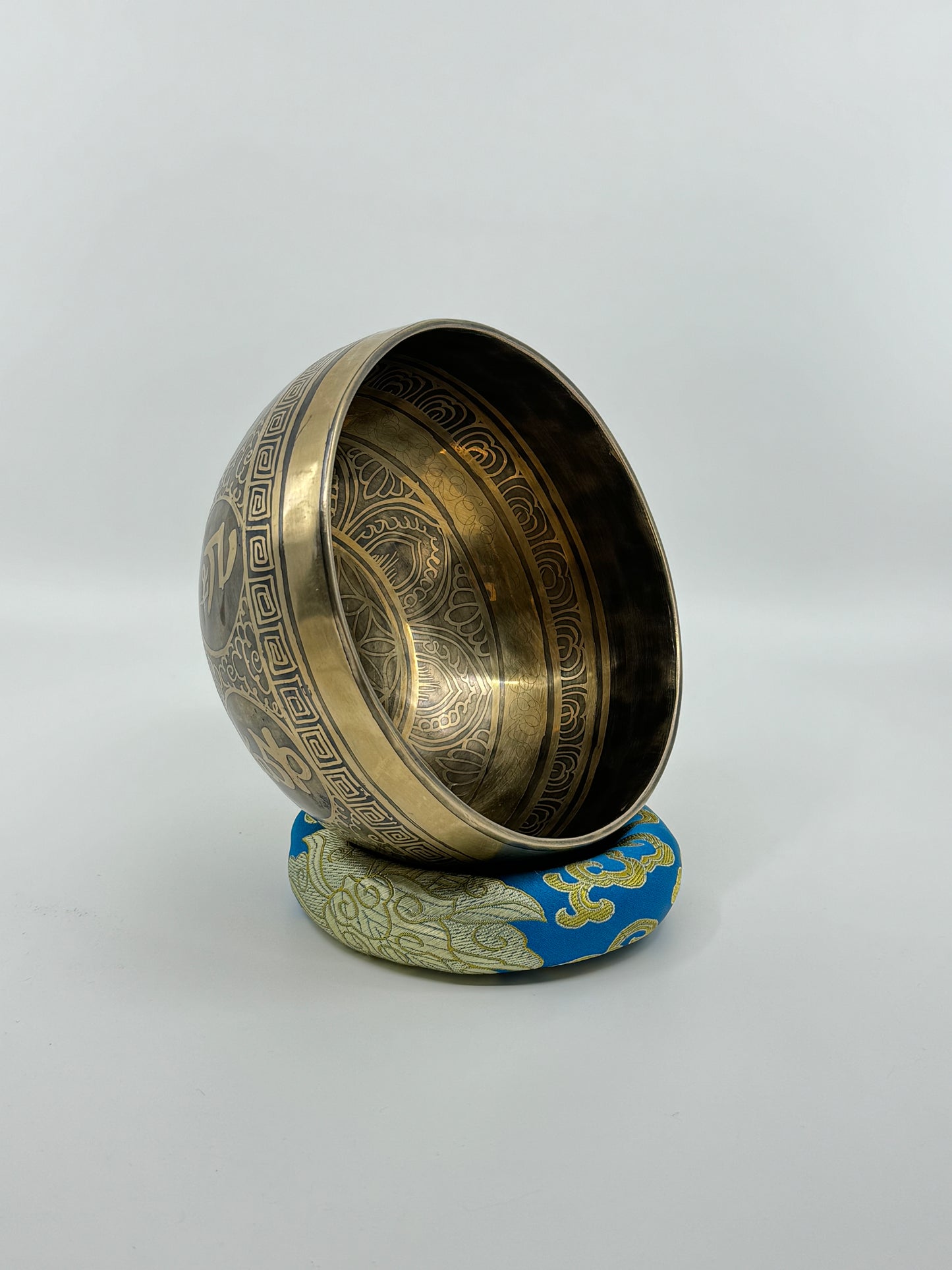 6.3 inch Handcrafted Tibetian Bow - 051