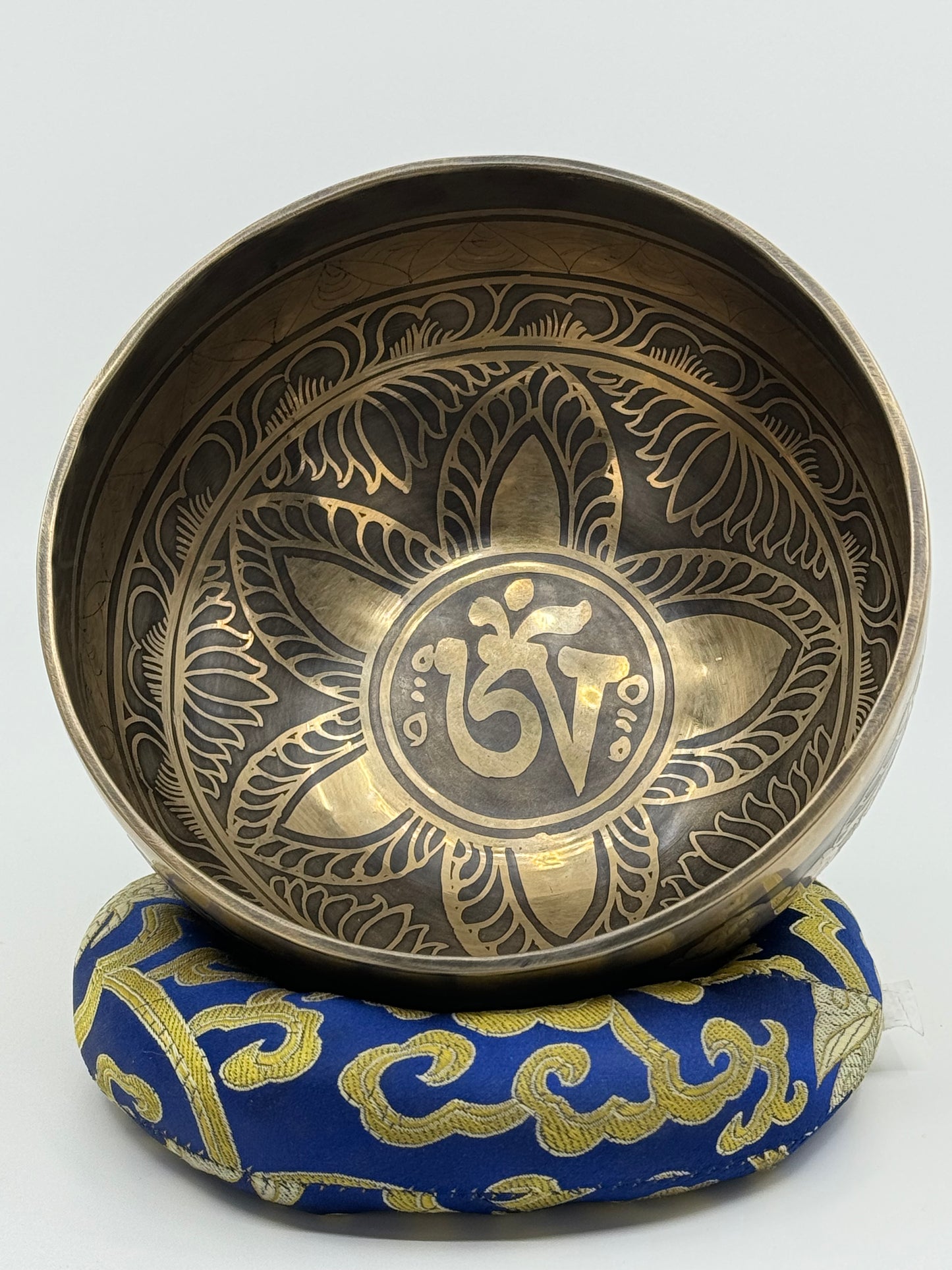 6.3 inch Handcrafted Tibetian Bow - 053