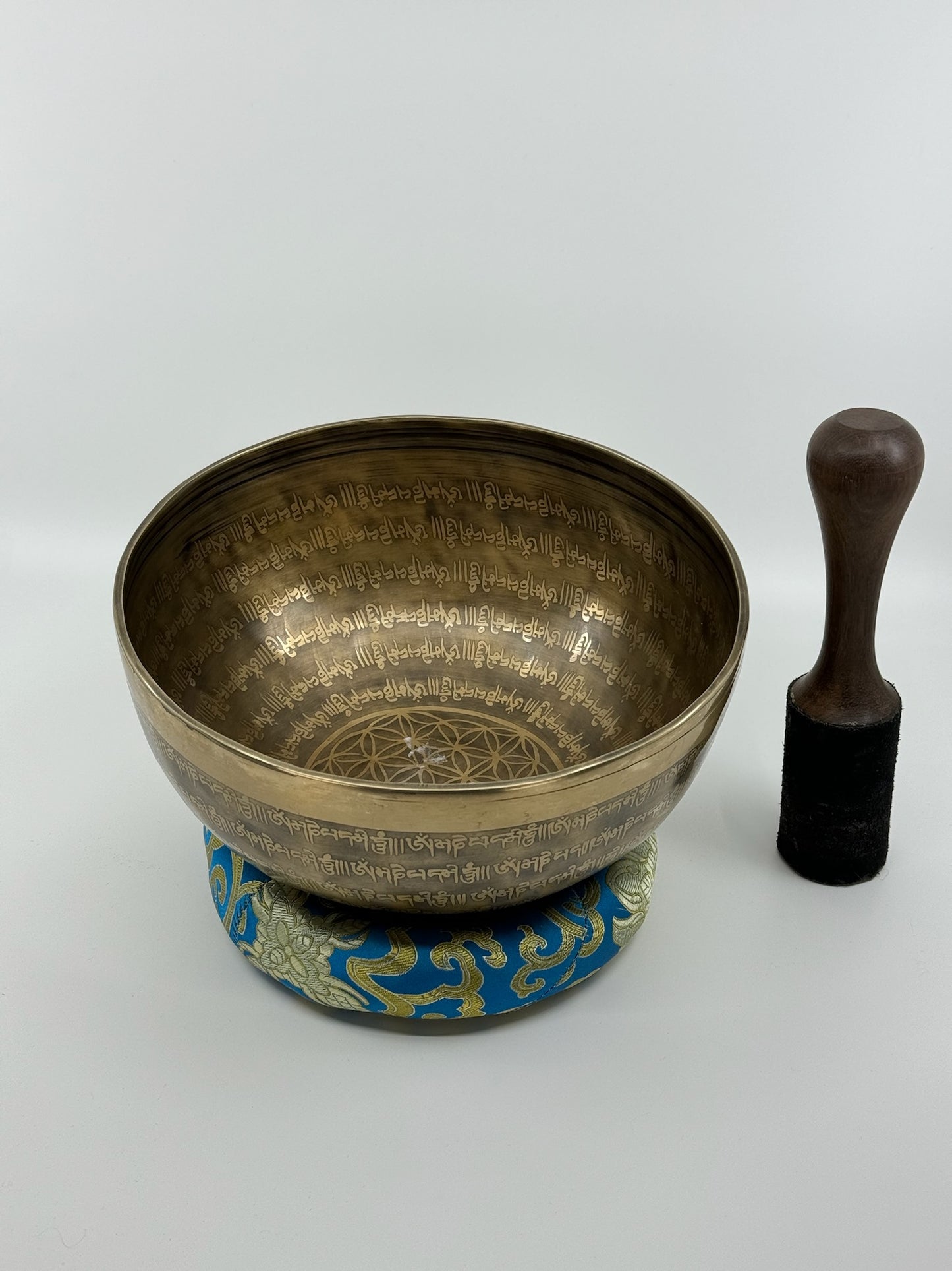 9 inch Handcrafted Tibetian Bow - 057