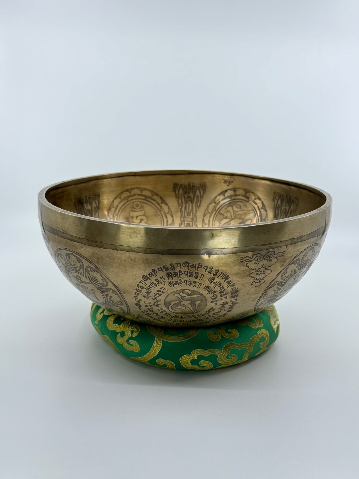 10.6 inch Handcrafted Tibetian Bow - 071